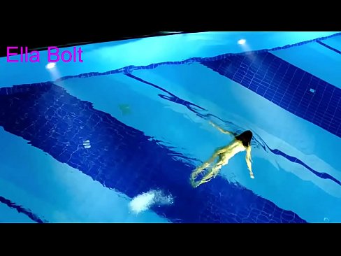 ❤️ म हेर्न रोक्न सक्दिन, जवान गोरा ELLA BOLT रिसोर्ट पूलमा नग्न पौडी खेल्दै समातियो ️❌ हामीलाई % ne.redporn-tv.ru% ﹏